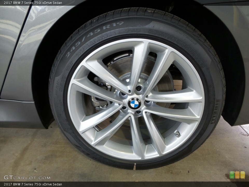 2017 BMW 7 Series 750i xDrive Sedan Wheel and Tire Photo #115669843