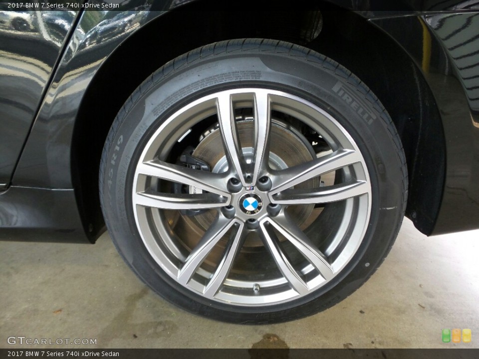 2017 BMW 7 Series 740i xDrive Sedan Wheel and Tire Photo #115671175