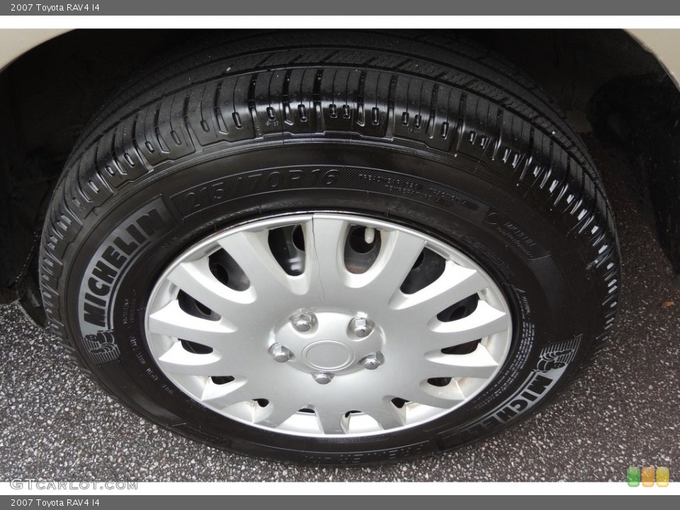 2007 Toyota RAV4 I4 Wheel and Tire Photo #115806757