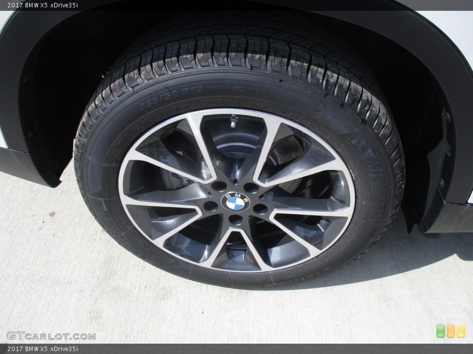 2017 BMW X5 xDrive35i Wheel and Tire Photo #115817625