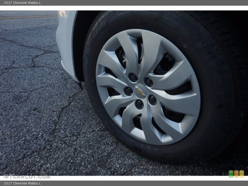 2017 Chevrolet Malibu L Wheel and Tire Photo #115893918