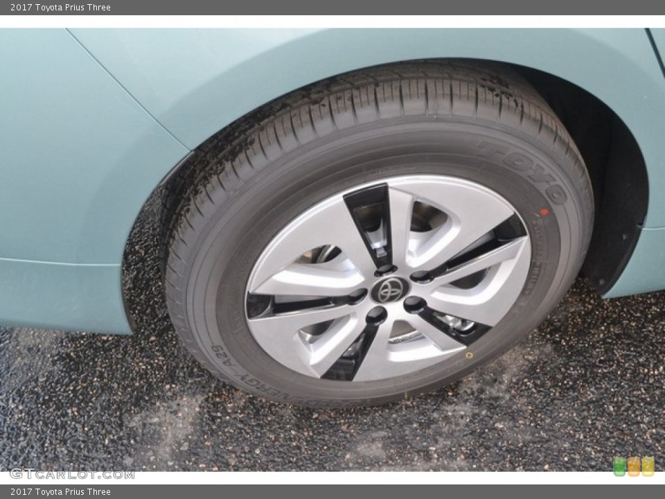 2017 Toyota Prius Three Wheel and Tire Photo #116005407
