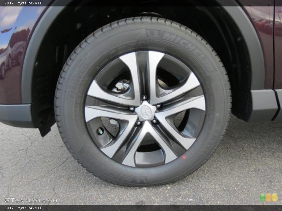 2017 Toyota RAV4 LE Wheel and Tire Photo #116241380