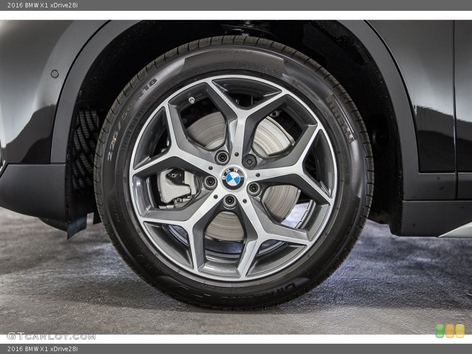 2016 BMW X1 xDrive28i Wheel and Tire Photo #116253402