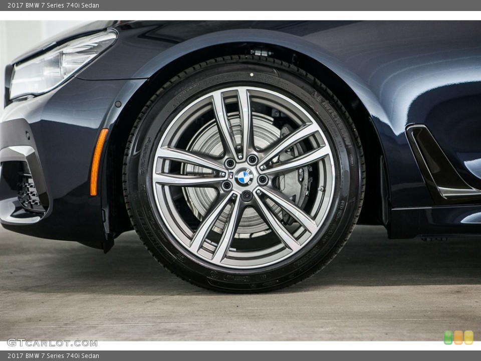 2017 BMW 7 Series 740i Sedan Wheel and Tire Photo #116260992