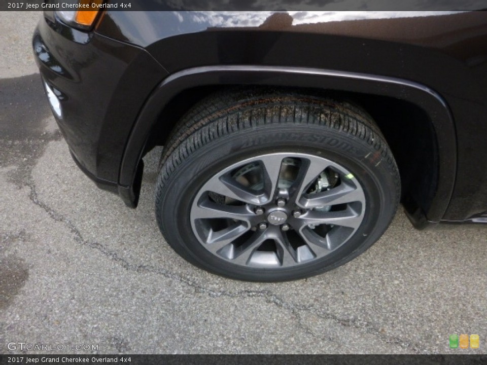 2017 Jeep Grand Cherokee Overland 4x4 Wheel and Tire Photo #116420605