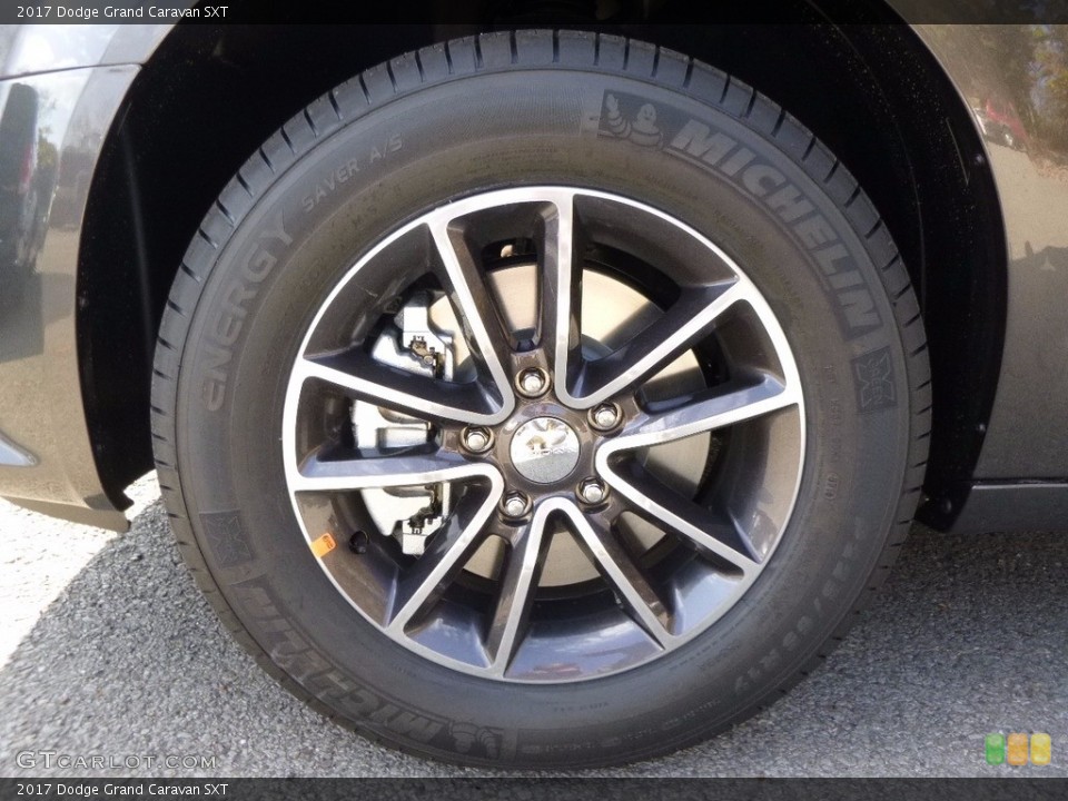 2017 Dodge Grand Caravan SXT Wheel and Tire Photo #116529486