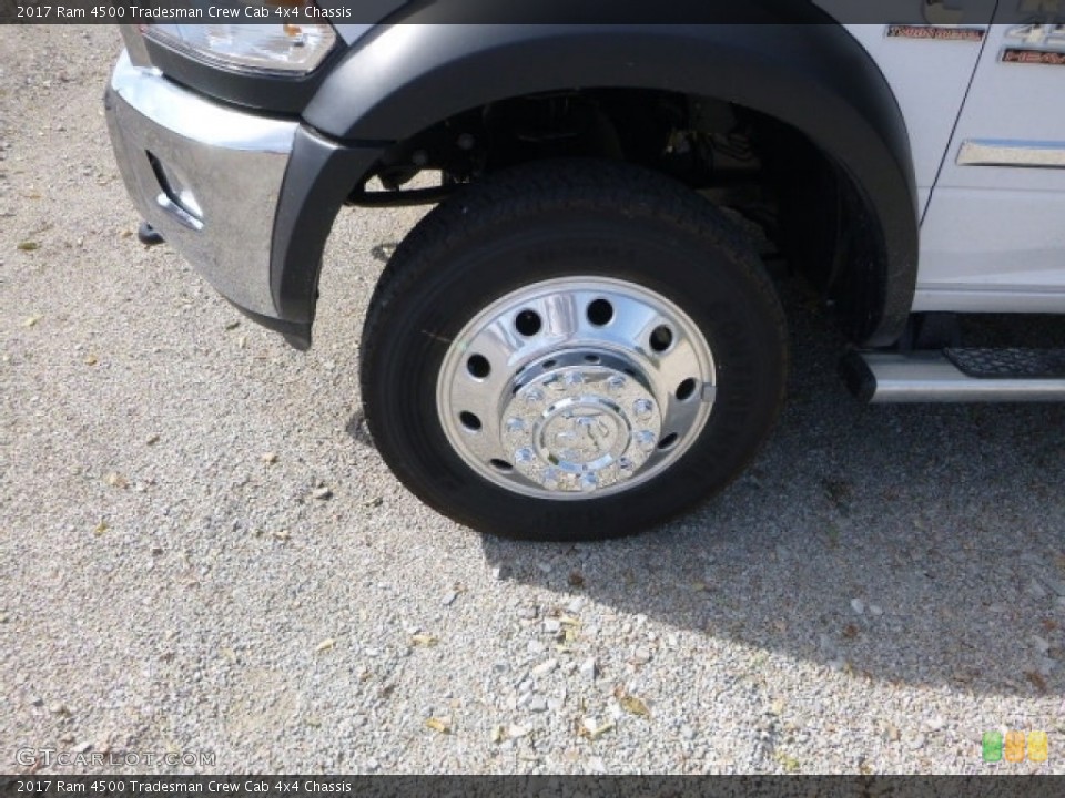 2017 Ram 4500 Tradesman Crew Cab 4x4 Chassis Wheel and Tire Photo #116533173