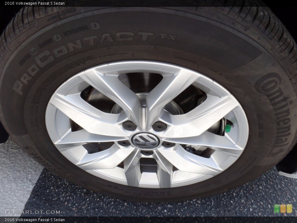 2016 Volkswagen Passat S Sedan Wheel and Tire Photo #116661359