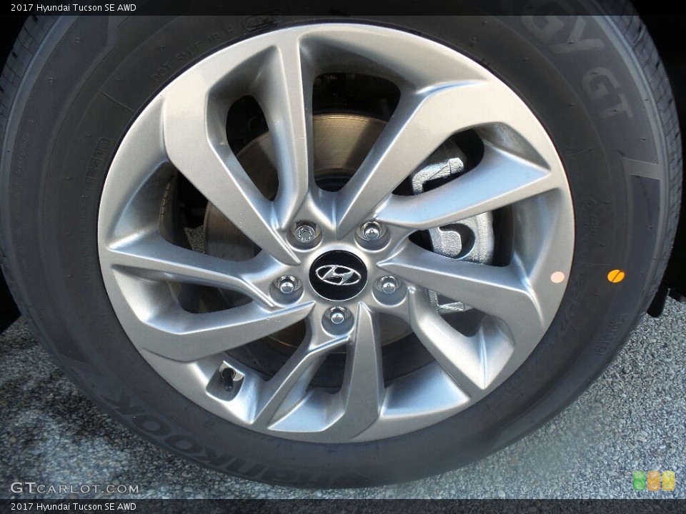 2017 Hyundai Tucson SE AWD Wheel and Tire Photo #116818695