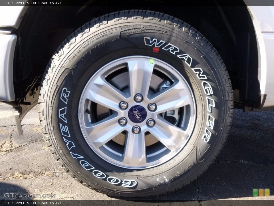 2017 Ford F150 XL SuperCab 4x4 Wheel and Tire Photo #116874212