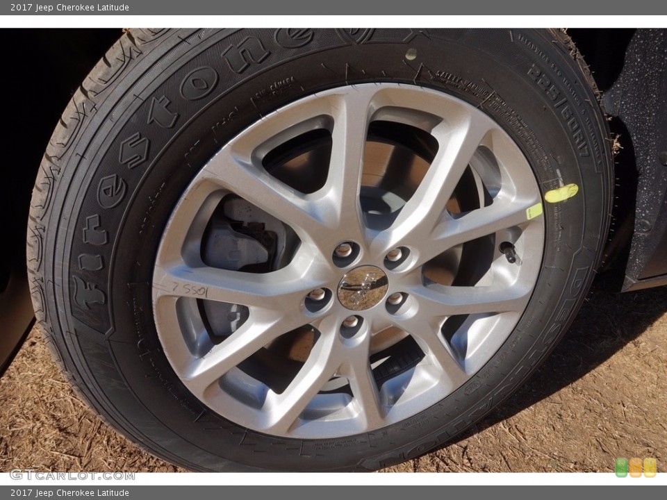 2017 Jeep Cherokee Latitude Wheel and Tire Photo #117082830