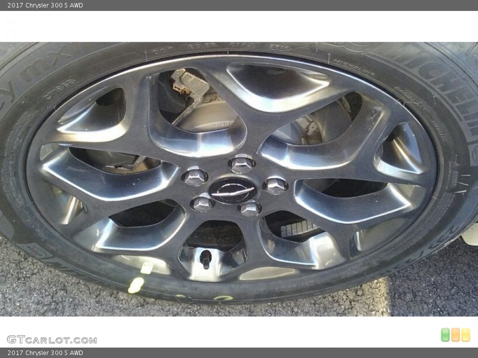 2017 Chrysler 300 S AWD Wheel and Tire Photo #117098353