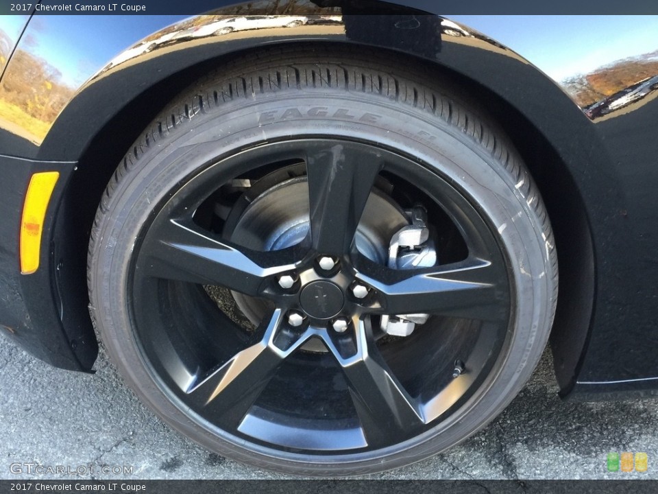 2017 Chevrolet Camaro LT Coupe Wheel and Tire Photo #117104356