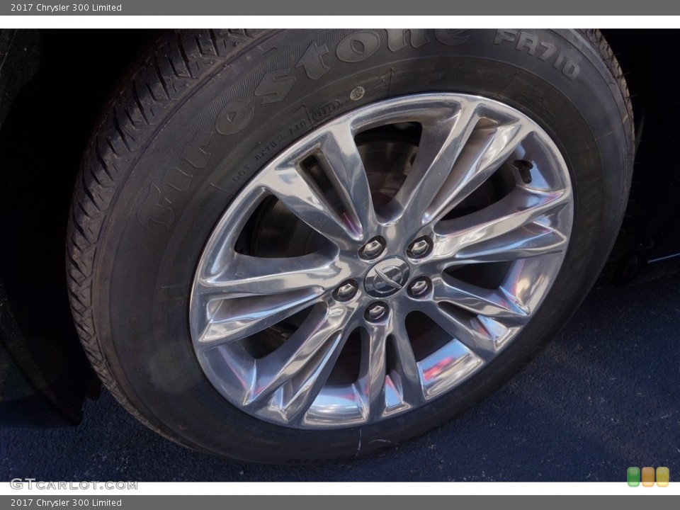 2017 Chrysler 300 Limited Wheel and Tire Photo #117174283