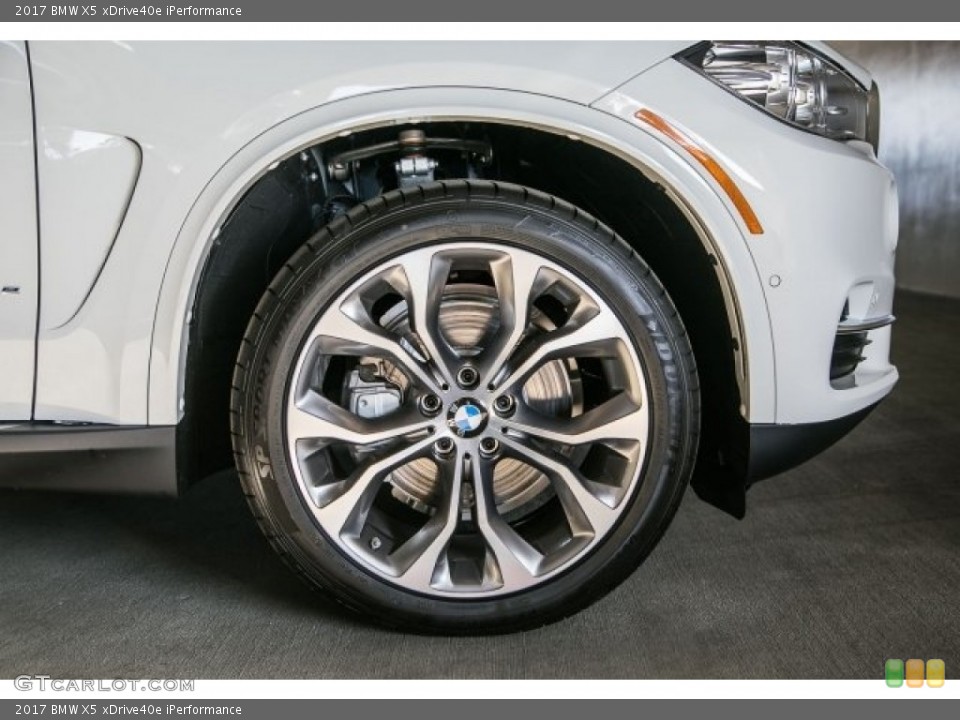 2017 BMW X5 xDrive40e iPerformance Wheel and Tire Photo #117188344