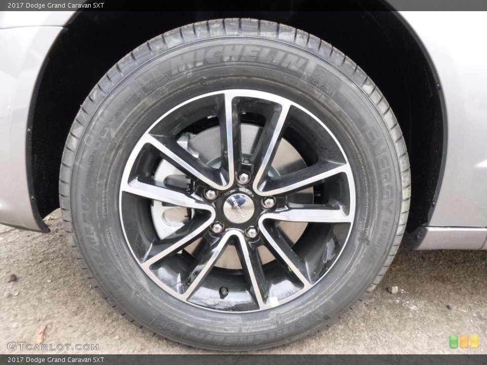 2017 Dodge Grand Caravan SXT Wheel and Tire Photo #117260980