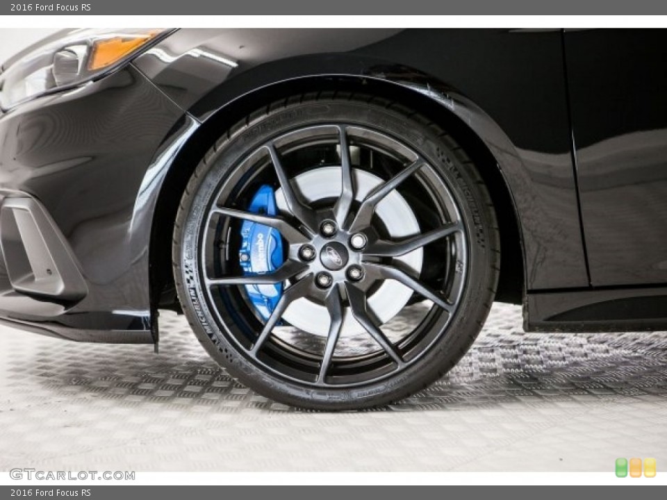 2016 Ford Focus RS Wheel and Tire Photo #117282115