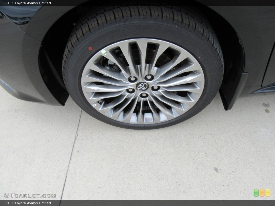 2017 Toyota Avalon Limited Wheel and Tire Photo #117286732