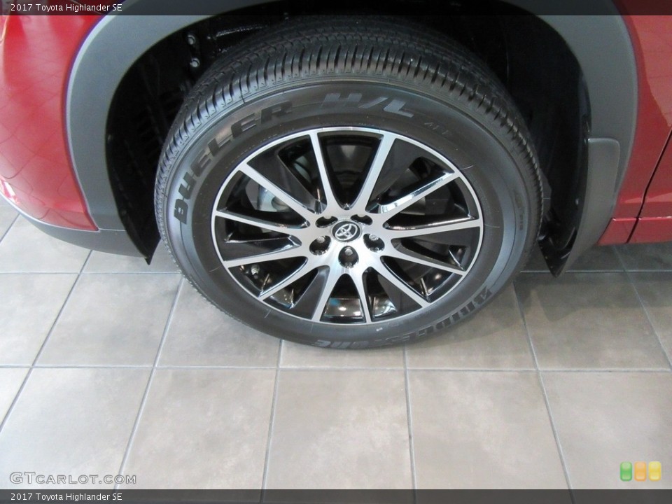 2017 Toyota Highlander SE Wheel and Tire Photo #117567803