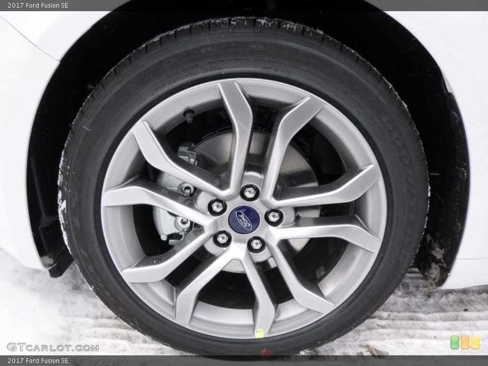 2017 Ford Fusion SE Wheel and Tire Photo #117609717