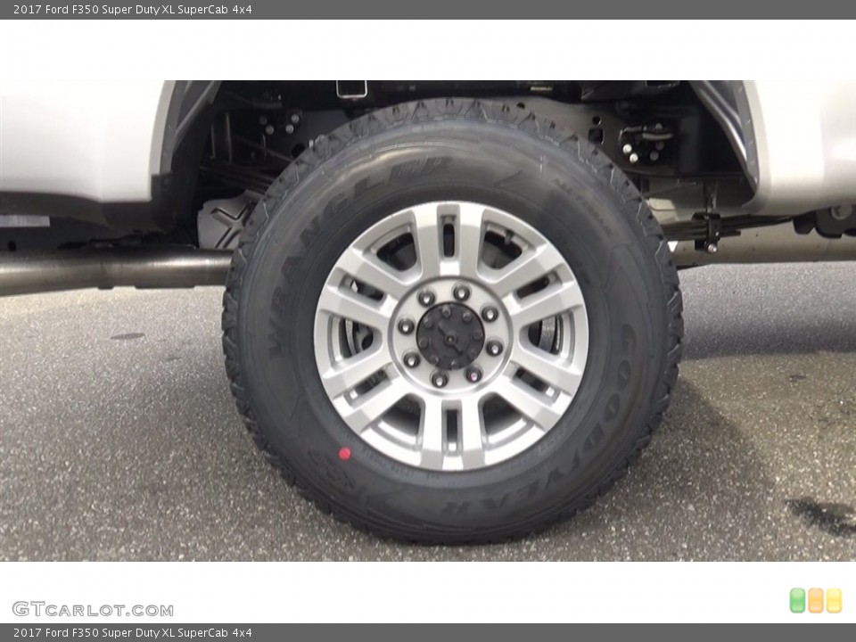 2017 Ford F350 Super Duty XL SuperCab 4x4 Wheel and Tire Photo #117633482