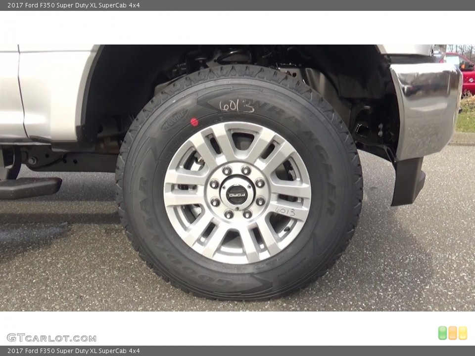 2017 Ford F350 Super Duty XL SuperCab 4x4 Wheel and Tire Photo #117633578