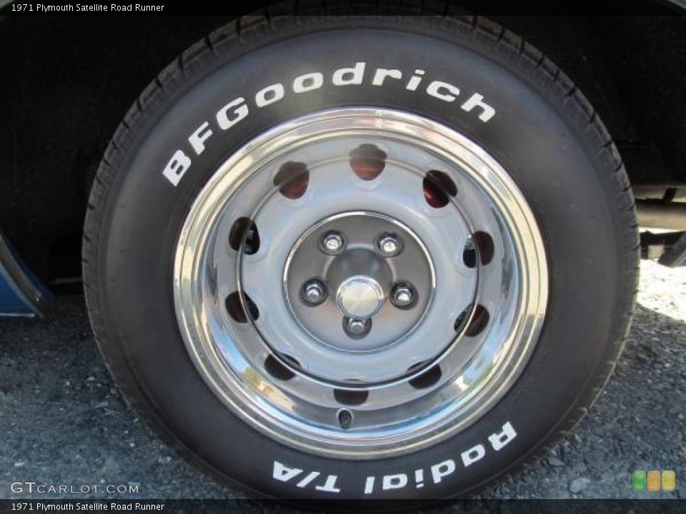 1971 Plymouth Satellite Road Runner Wheel and Tire Photo #117988558