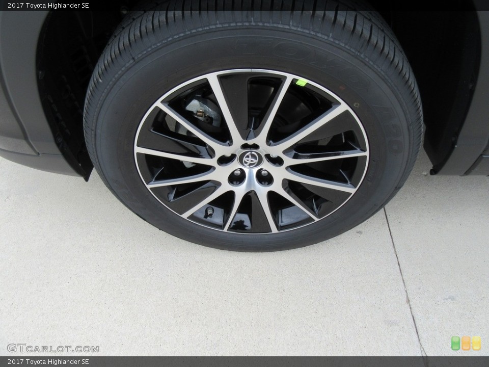 2017 Toyota Highlander SE Wheel and Tire Photo #118003759