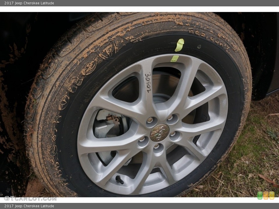 2017 Jeep Cherokee Latitude Wheel and Tire Photo #118063041