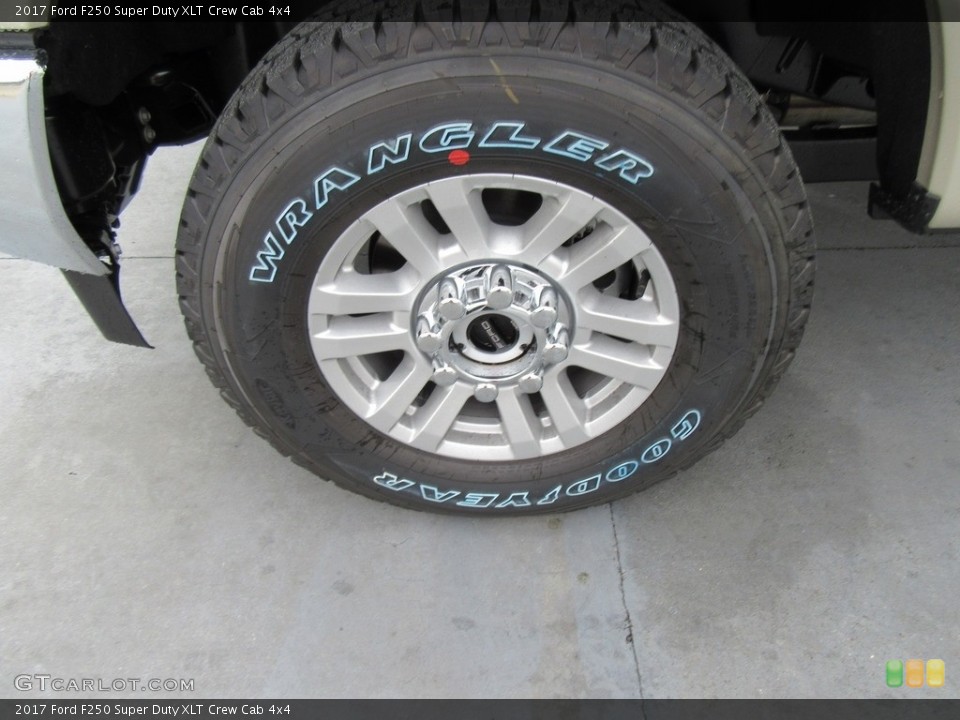 2017 Ford F250 Super Duty XLT Crew Cab 4x4 Wheel and Tire Photo #118170777