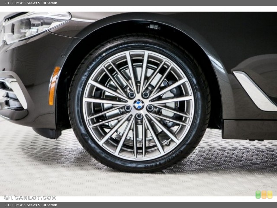 2017 BMW 5 Series 530i Sedan Wheel and Tire Photo #118386664