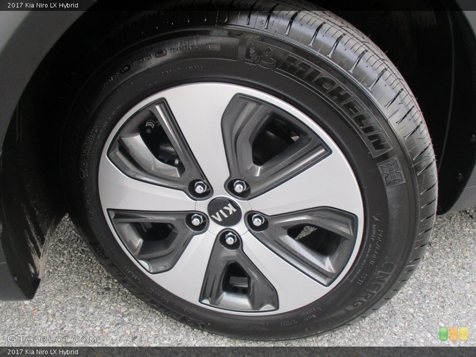 2017 Kia Niro LX Hybrid Wheel and Tire Photo #118445860