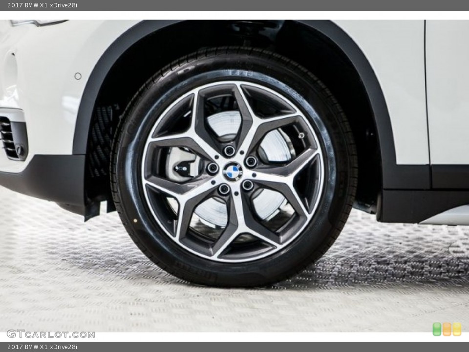 2017 BMW X1 xDrive28i Wheel and Tire Photo #118487160