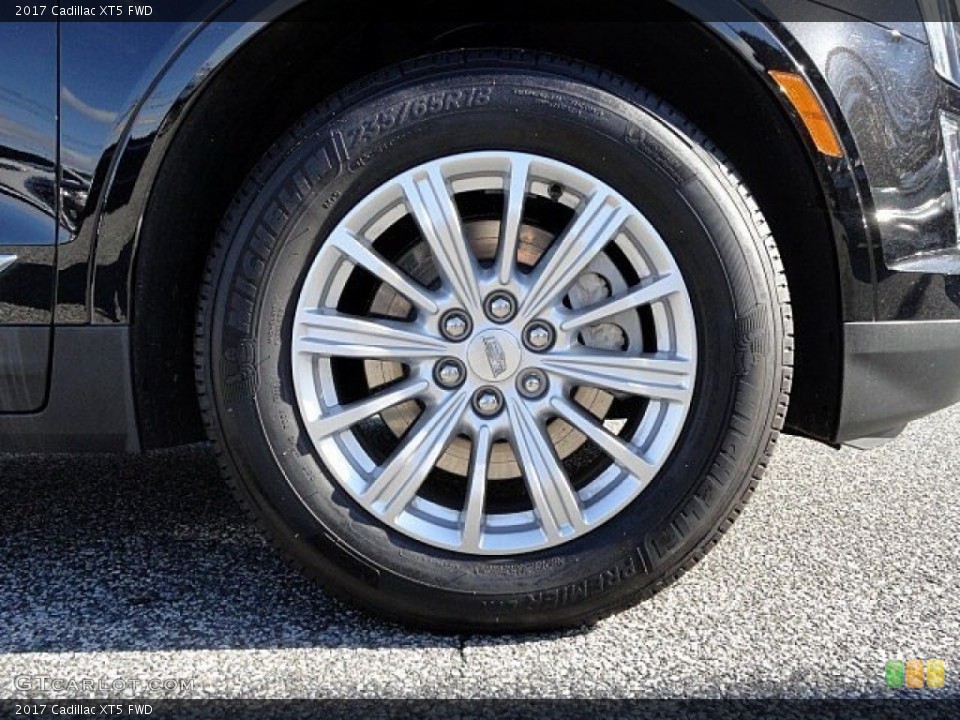 2017 Cadillac XT5 Wheels and Tires