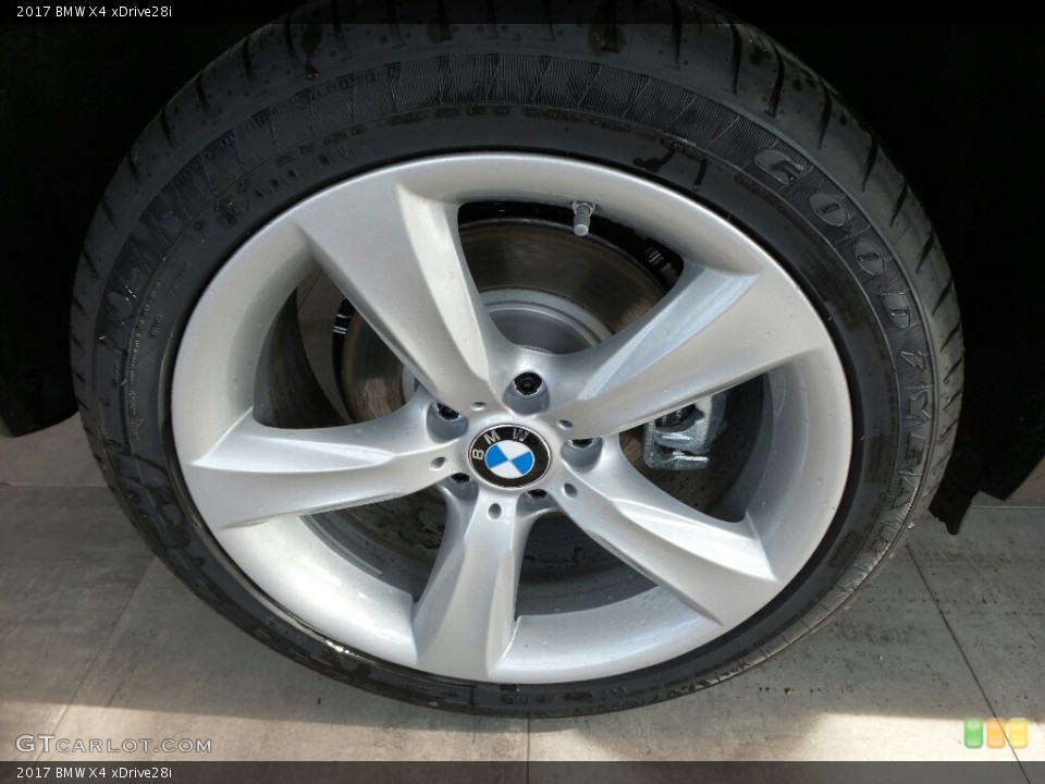 2017 BMW X4 xDrive28i Wheel and Tire Photo #118808781