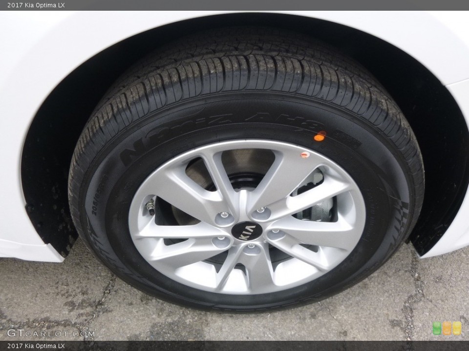 2017 Kia Optima LX Wheel and Tire Photo #118974528