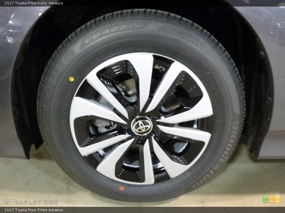 2017 Toyota Prius Prime Wheels and Tires