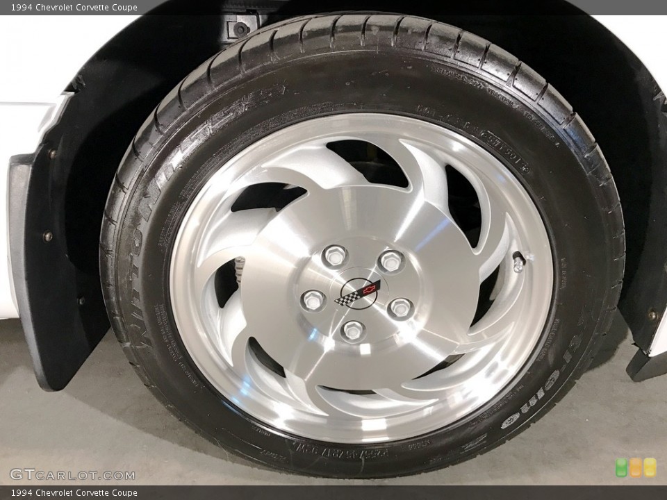 1994 Chevrolet Corvette Coupe Wheel and Tire Photo #119357293