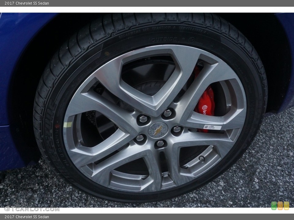 2017 Chevrolet SS Sedan Wheel and Tire Photo #119365918