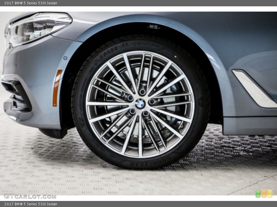 2017 BMW 5 Series 530i Sedan Wheel and Tire Photo #119763943