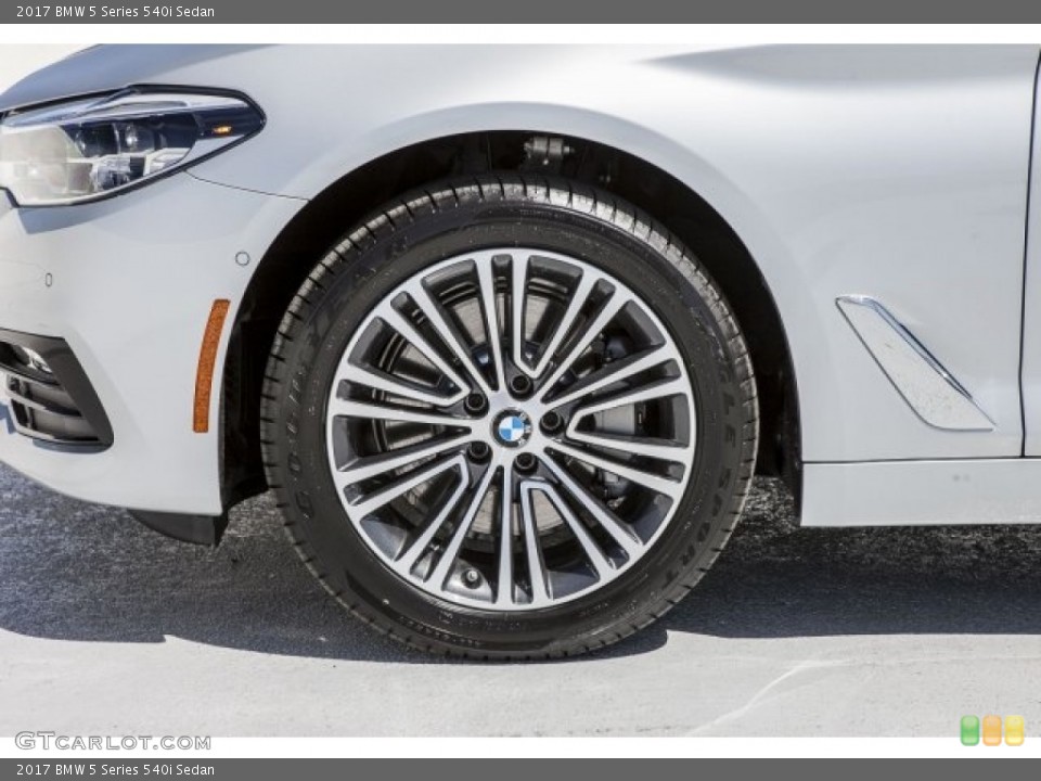 2017 BMW 5 Series 540i Sedan Wheel and Tire Photo #119924363