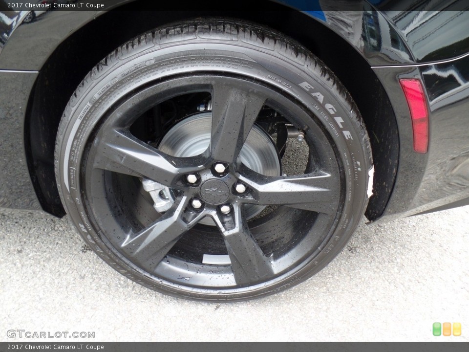 2017 Chevrolet Camaro LT Coupe Wheel and Tire Photo #120026784