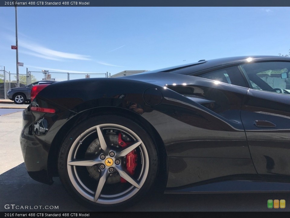 2016 Ferrari 488 GTB  Wheel and Tire Photo #120275628