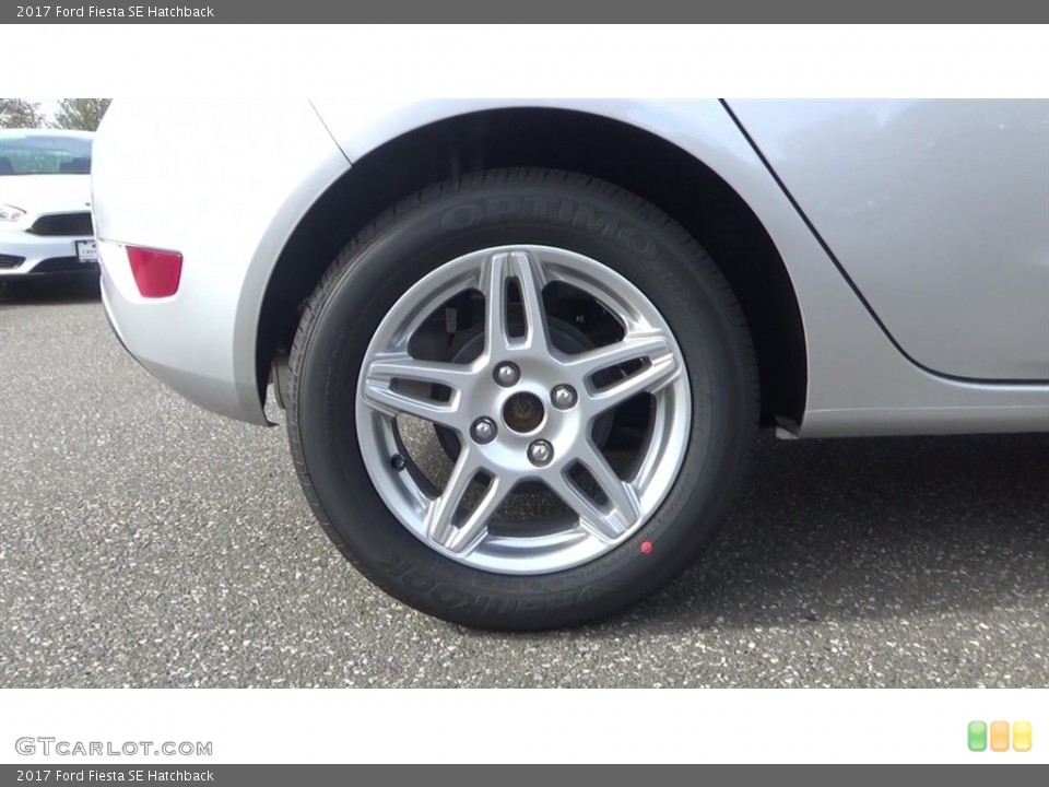 2017 Ford Fiesta SE Hatchback Wheel and Tire Photo #120460469