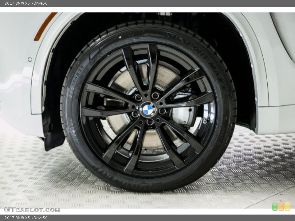 2017 BMW X5 xDrive50i Wheel and Tire Photo #120981454