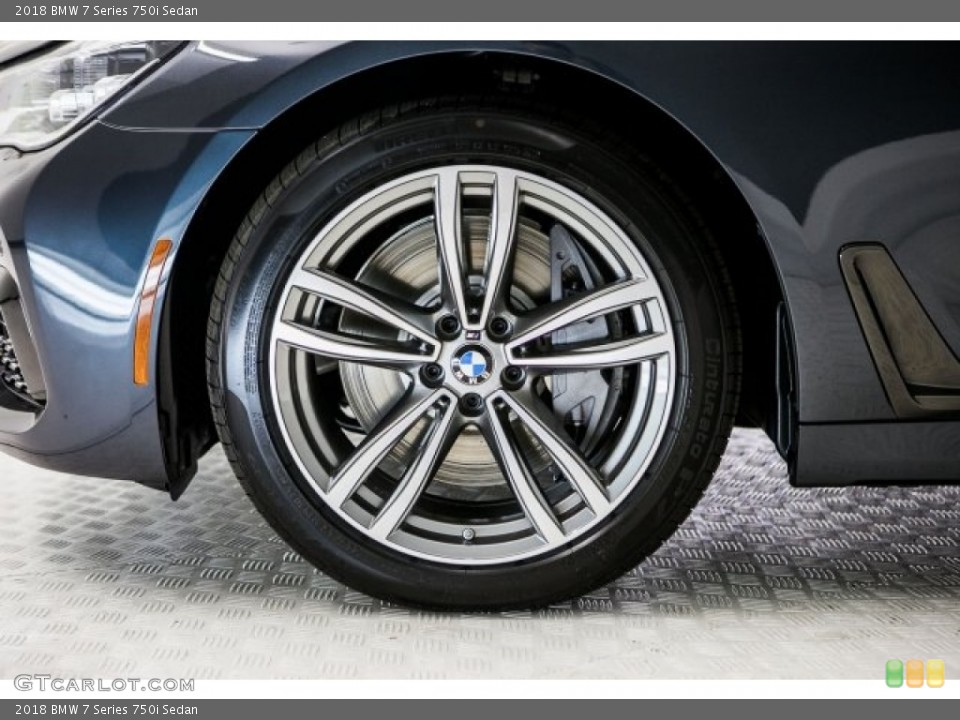 2018 BMW 7 Series 750i Sedan Wheel and Tire Photo #121057346