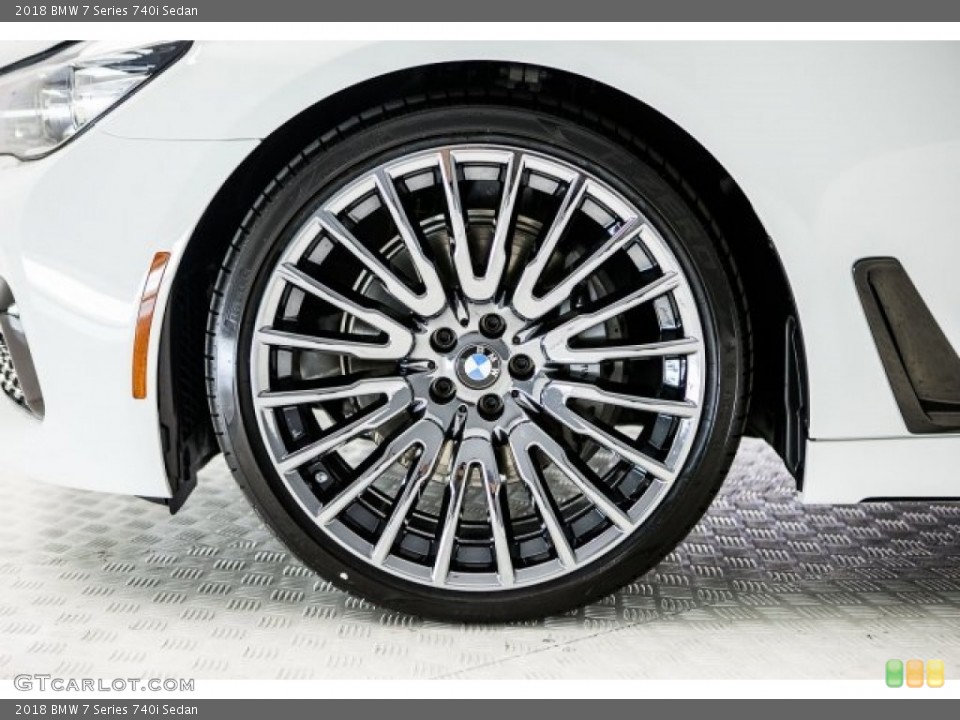 2018 BMW 7 Series 740i Sedan Wheel and Tire Photo #121079556