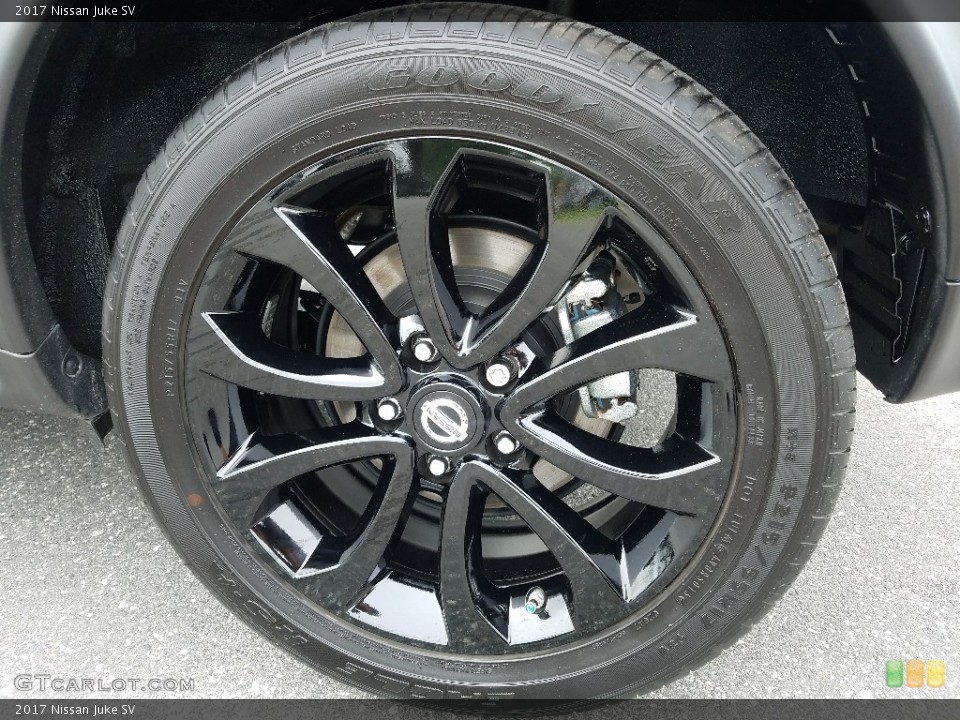 2017 Nissan Juke SV Wheel and Tire Photo #121152014