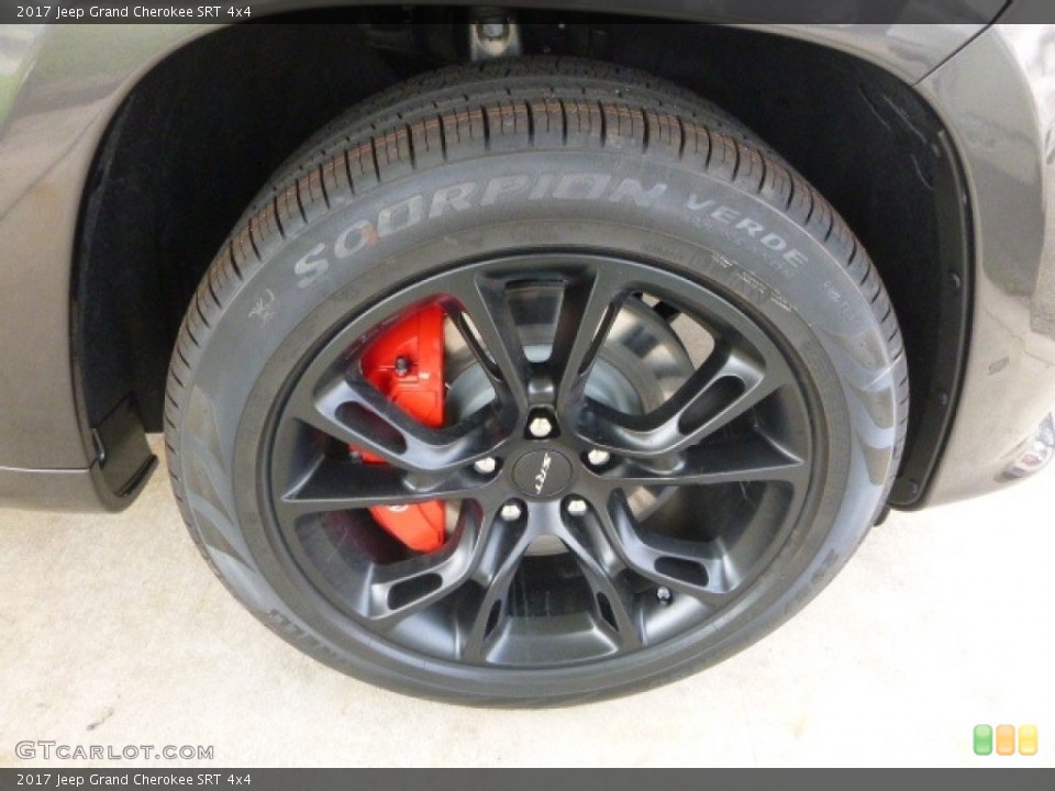 2017 Jeep Grand Cherokee SRT 4x4 Wheel and Tire Photo #121207682